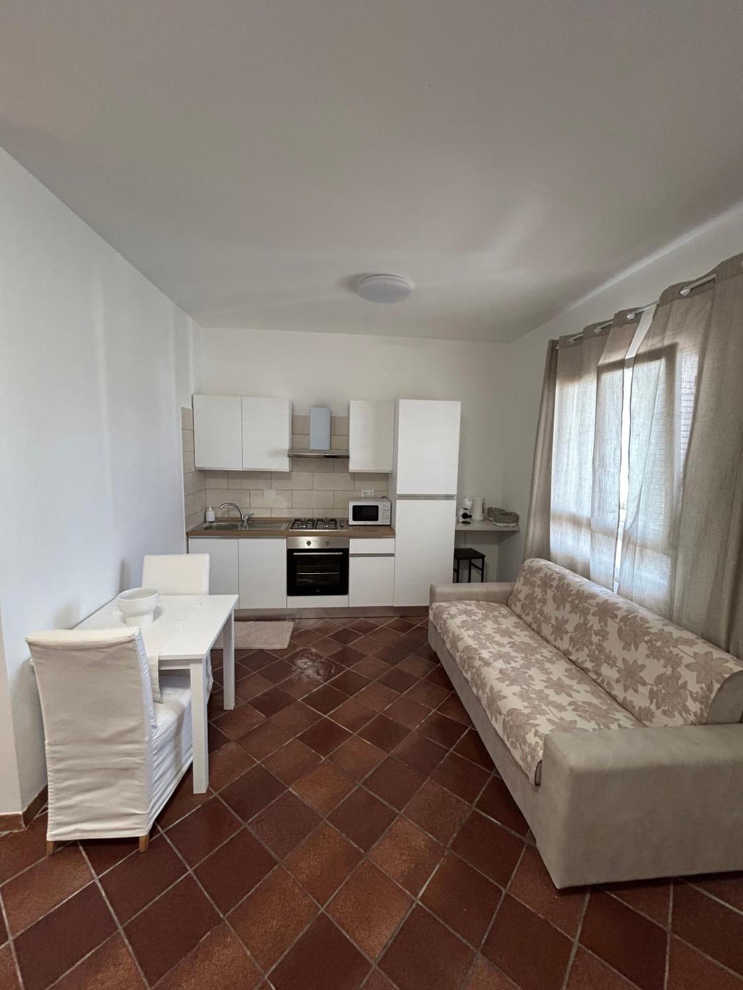 Fly & Stay Apartments Fiumicino Esterno foto
